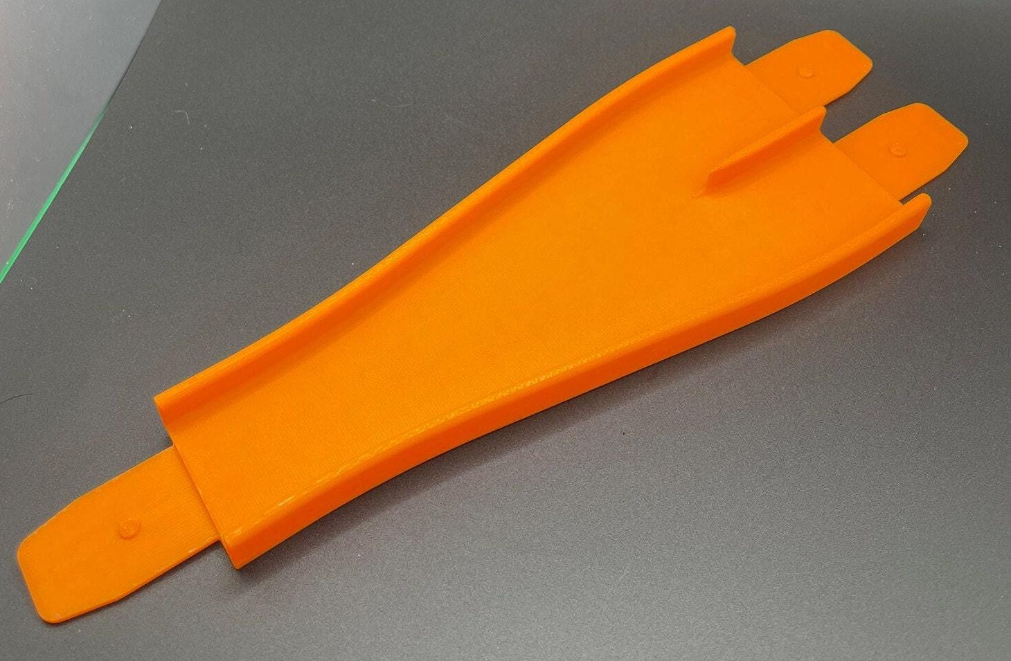 2-to-1 Racetrack Universal Adapter