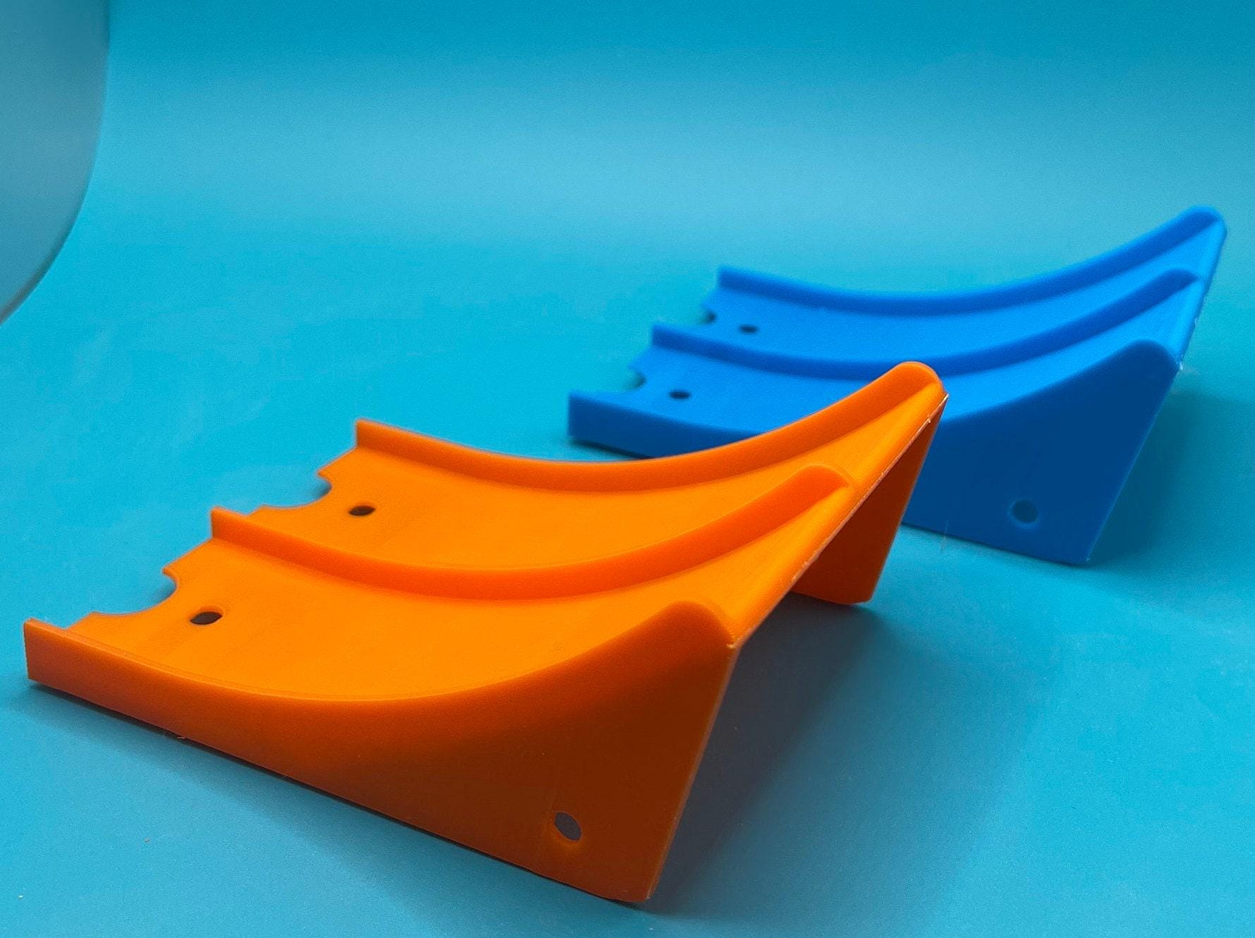 Monster Truck Ramp, Wall-Mount Launch Or Landing - 3in Wide, 2in Tall, 4.5in Long, Multiple Colors