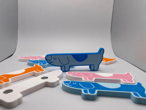 Blu E Longdog, Playful Scavenger Hunt Magnet, Colorful Fridge Display | 4 Inch, Multiple Hues, Indoor Use