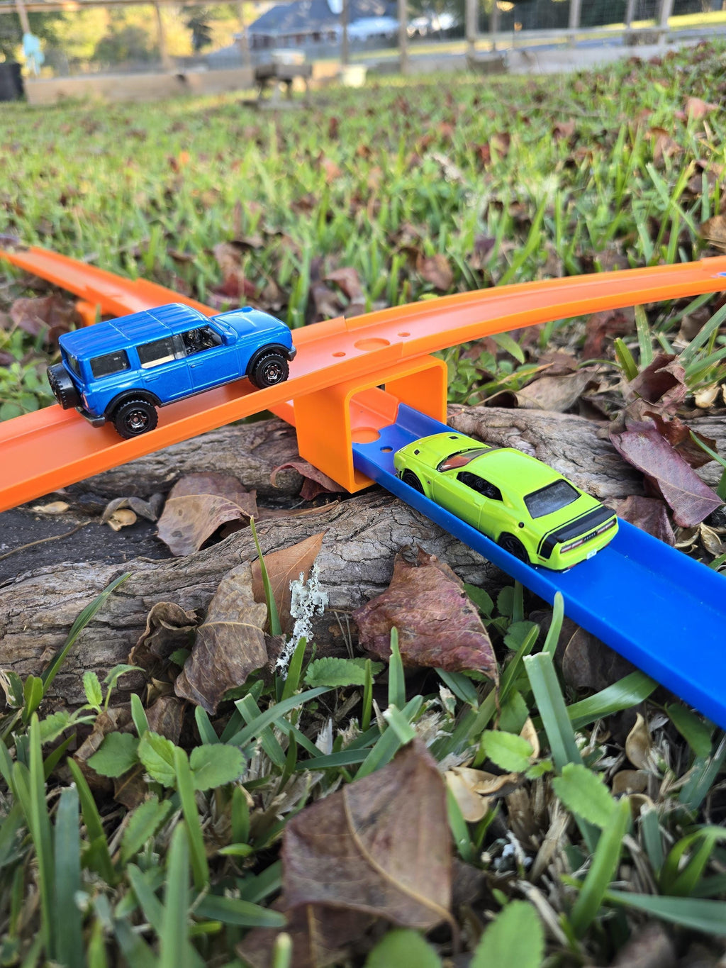 Stack-Track Multi-Level Racetrack
