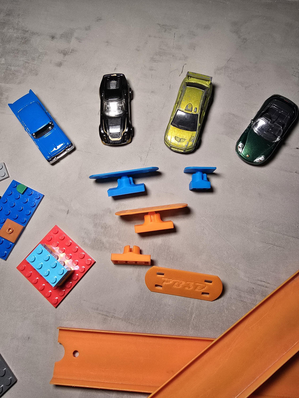 Adjustable Racetrack, 3D Printed Brick Adapters | PLA Connectors | Universal Fit, Color Options, Triple-Decker