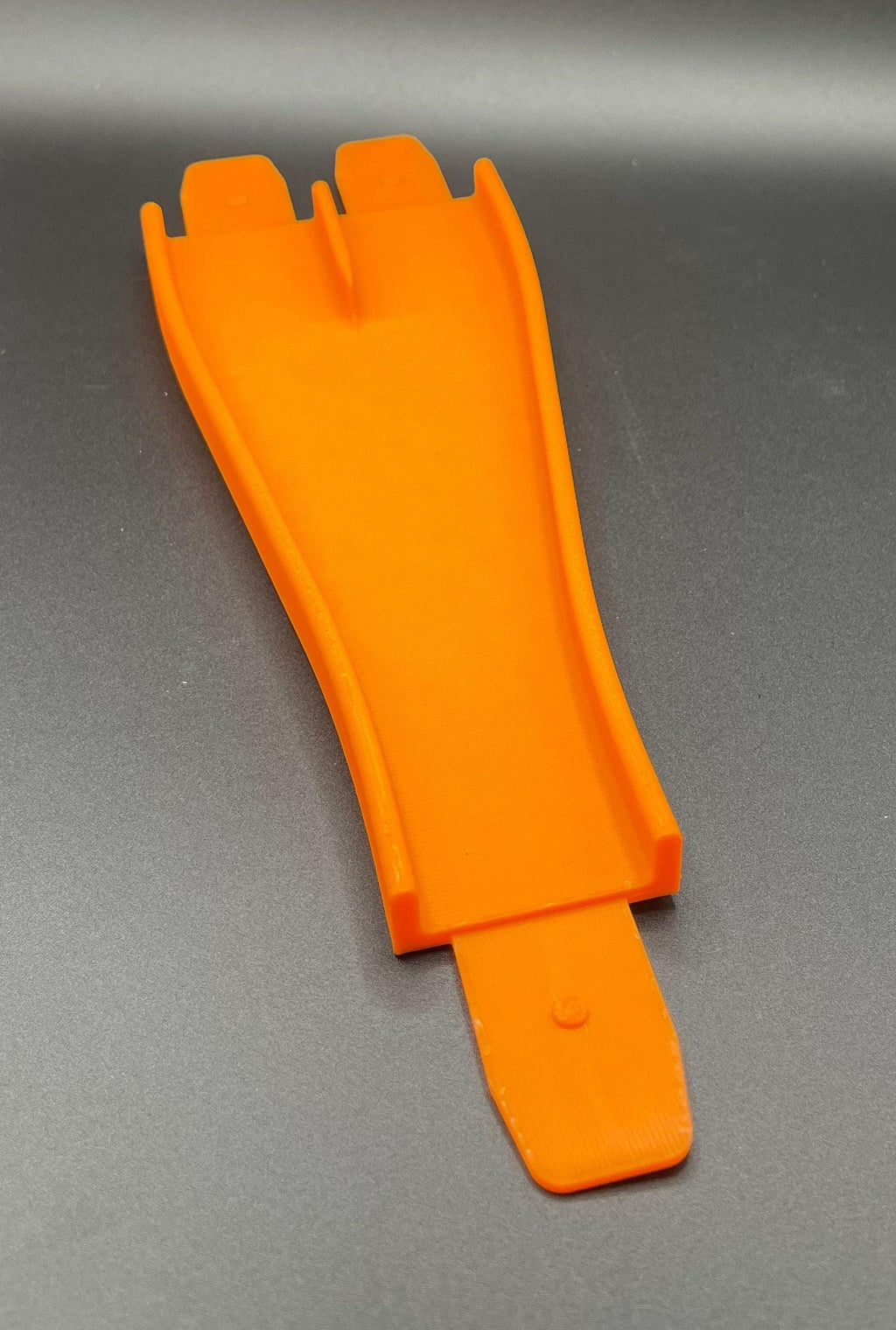 2-to-1 Racetrack Universal Adapter