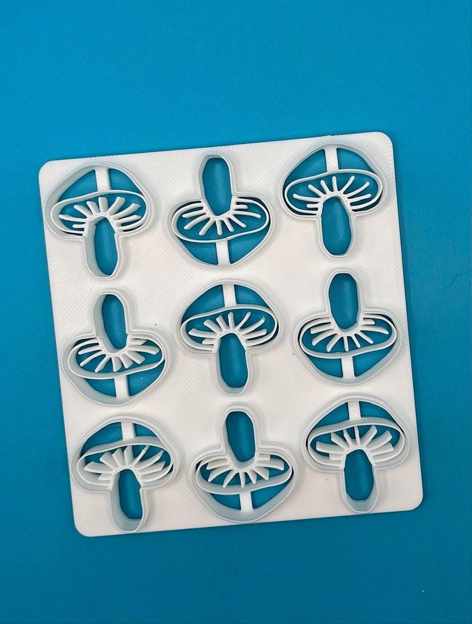 Mini Mushroom Cutter, Fairy-Tale Cookie Tool | Food-Safe PLA | 3.5x3.5 Inch, 1x1 Motif, Fondant Sandwich Use