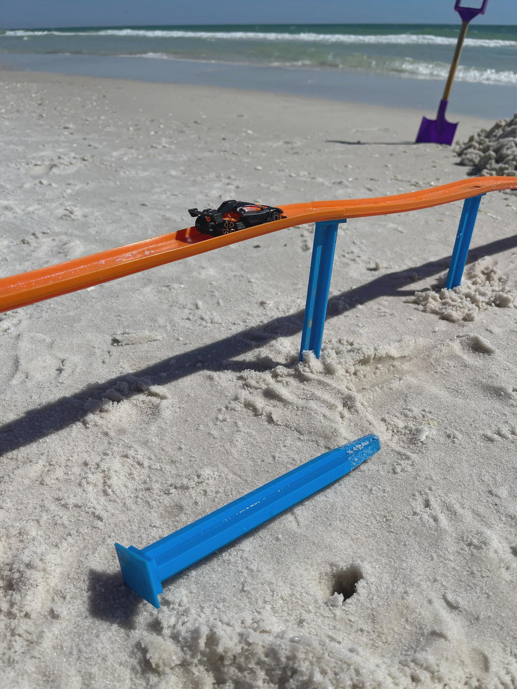 Custom Toy Car Sand, Dirt Spikes | 3D Printed Track Mounts, Launch Platform, Landing Pad, 8 Inch