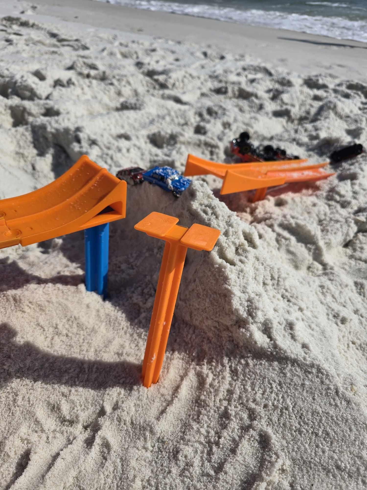 Monster Truck Adventure Sand Spikes