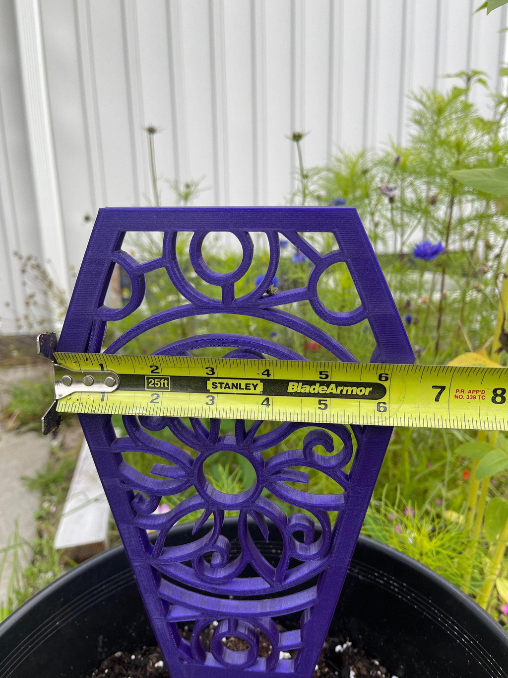 Coffin Plant Trellis, Flower Pattern Support - Indoor Vine Trainer, Rounded Stakes, Scaled Options, 16 x 6 1/2In