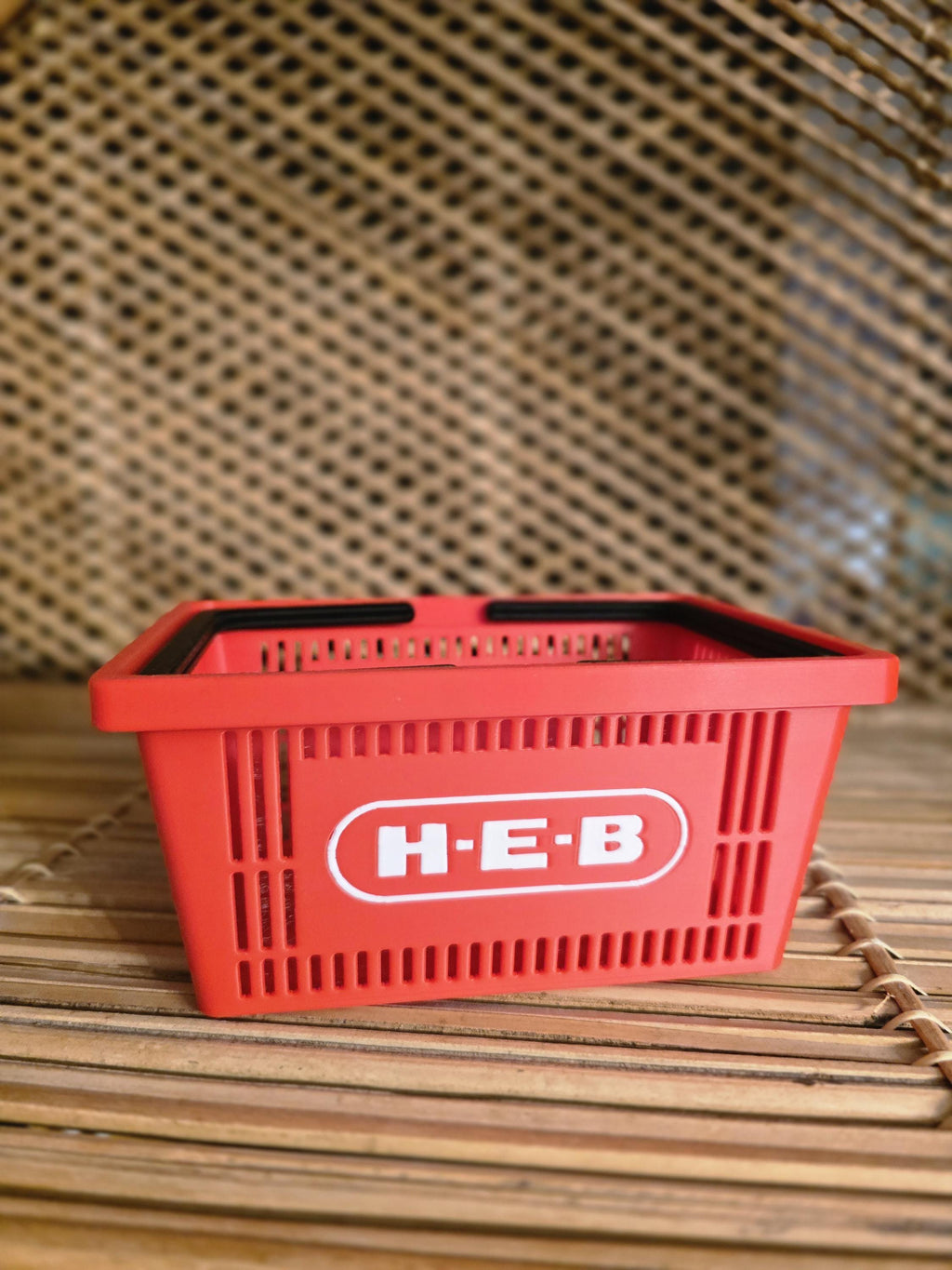 3D Printed Basket, Mini Shopping Organizer | Customizable Handles, Logo Personalization | Party Favors, Desk Storage | 4.2×6×3 In