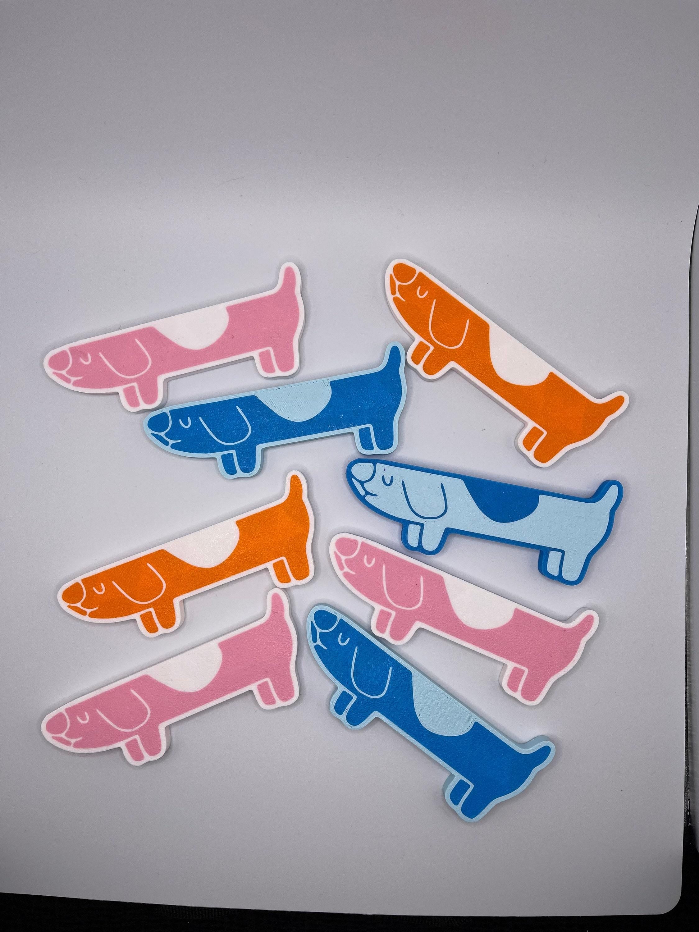 Blu E Longdog, Playful Scavenger Hunt Magnet, Colorful Fridge Display | 4 Inch, Multiple Hues, Indoor Use